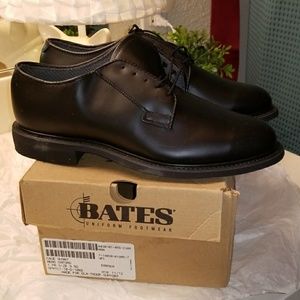 Men's BATES Oxford dress shoes NEW!
